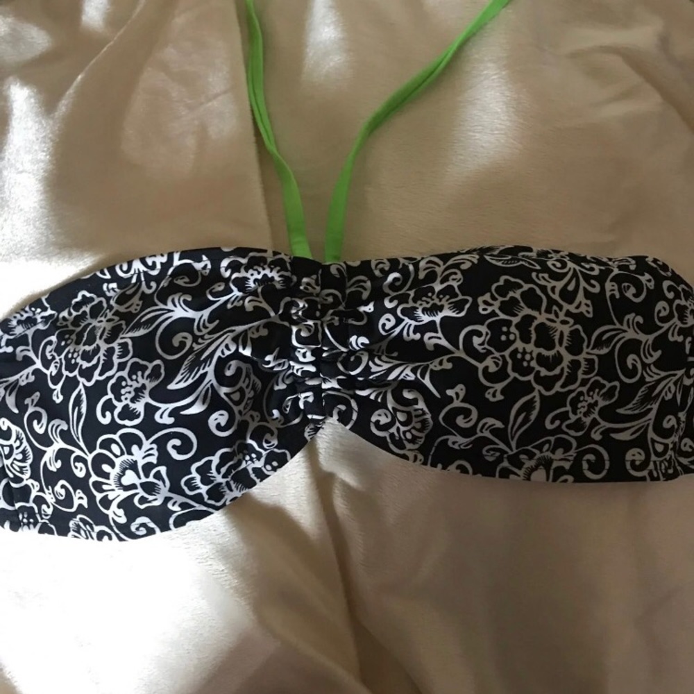 Bathing suit top